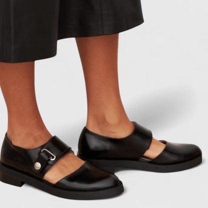 Lucia | Zapatos clásicos y elegantes