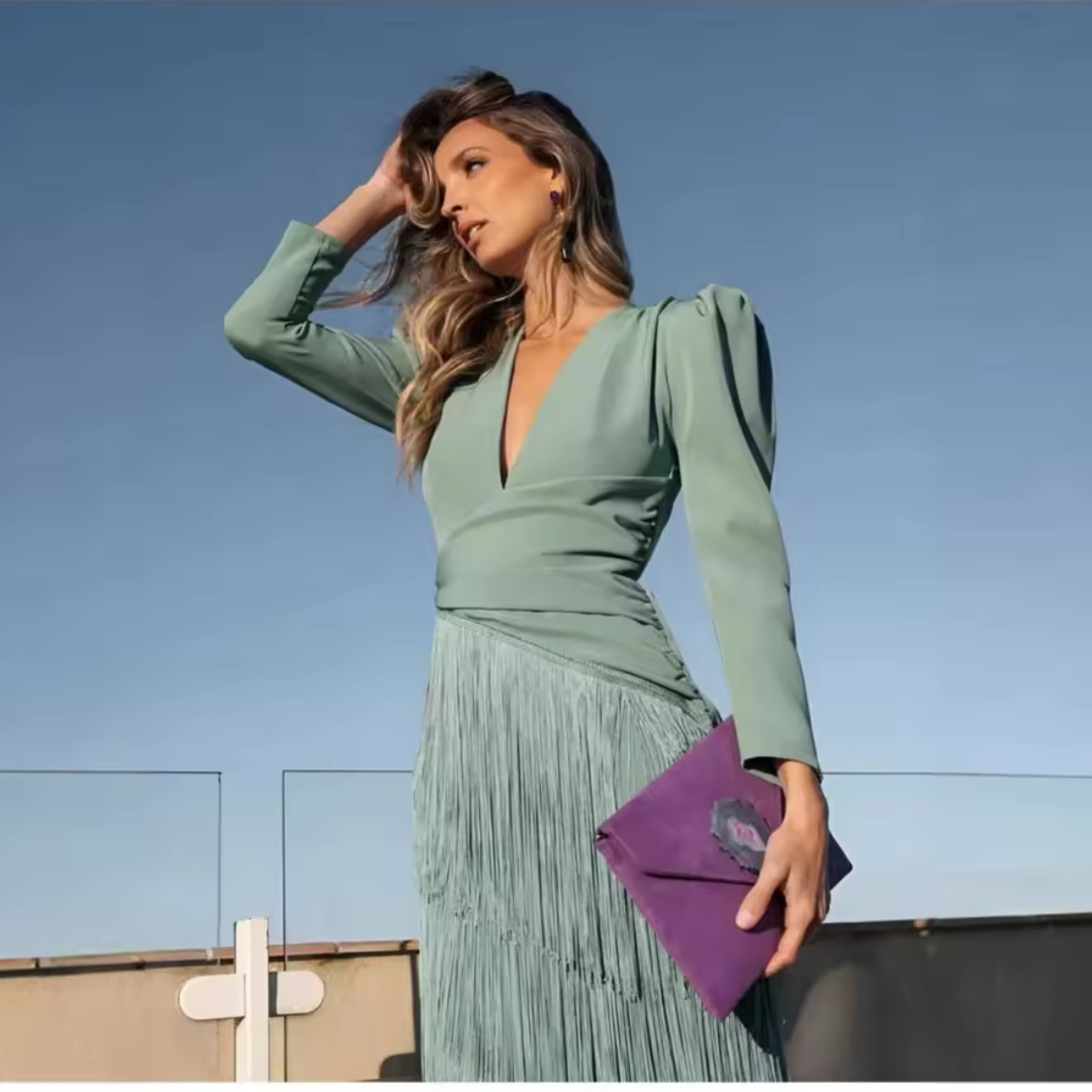 Clara - Vestido midi elegante con mangas de flecos