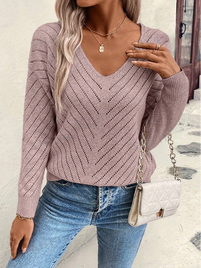 Sofía – Blusa de punto calado ligero con escote en V