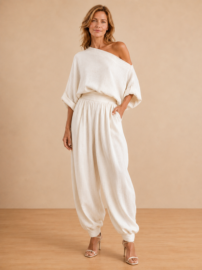 Mila™ | Conjunto de dos piezas con hombros al descubierto