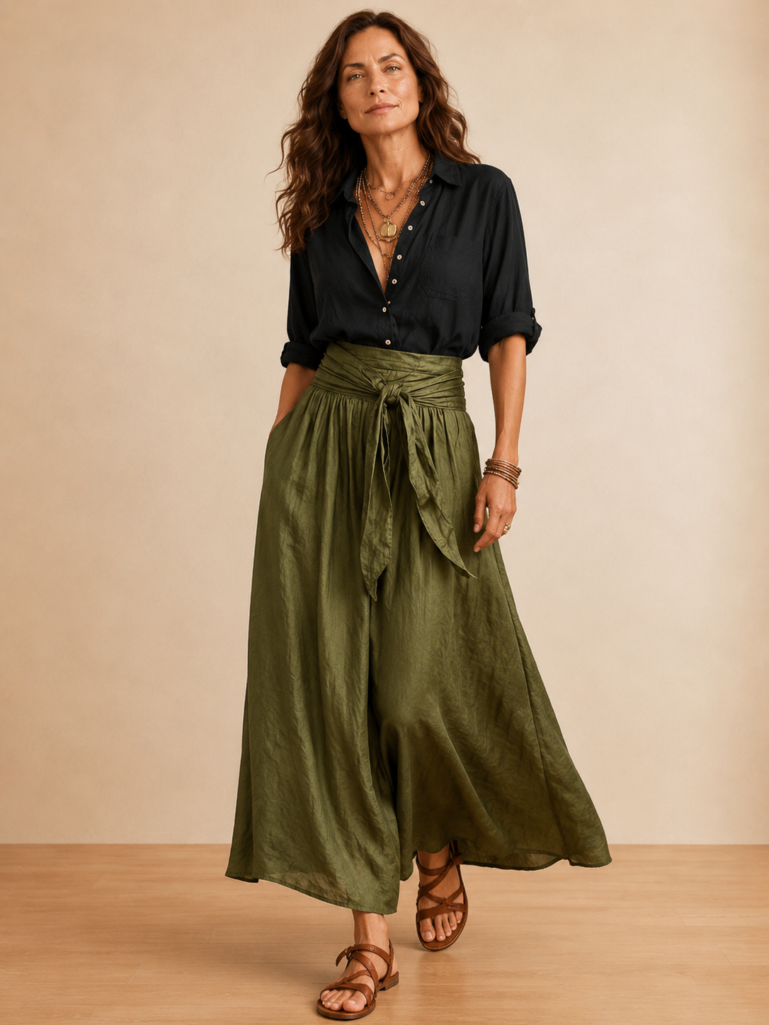 Vera™ | Conjunto de dos piezas: camiseta negra y falda midi verde oliva