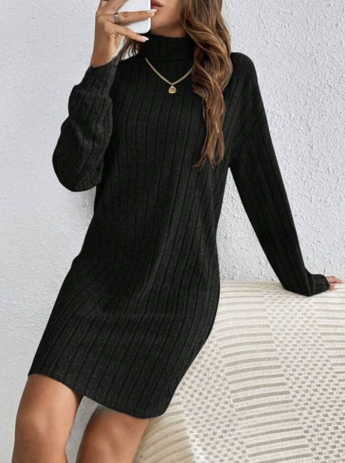 Chiara - Vestido de invierno de mujer de punto acanalado con cuello alto