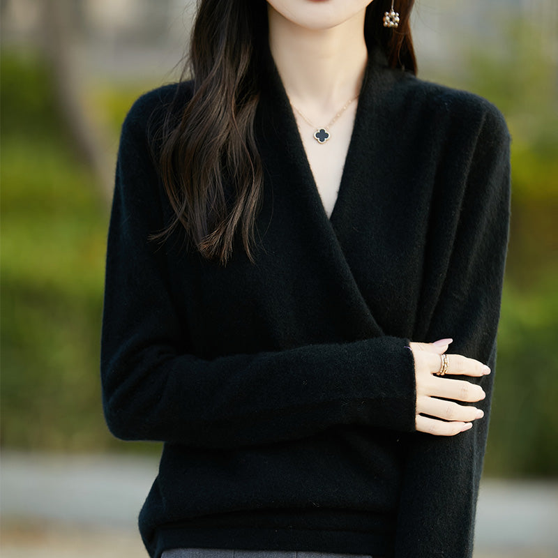 Sofía - Blusa de lana suave con escote cruzado