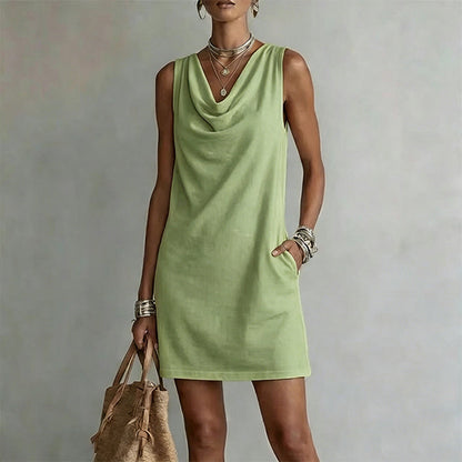 Vera - Vestido midi cuello drapeado sin mangas con bolsillos
