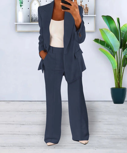 Bianca - Conjunto elegante con blazer estructurado y pantalón recto